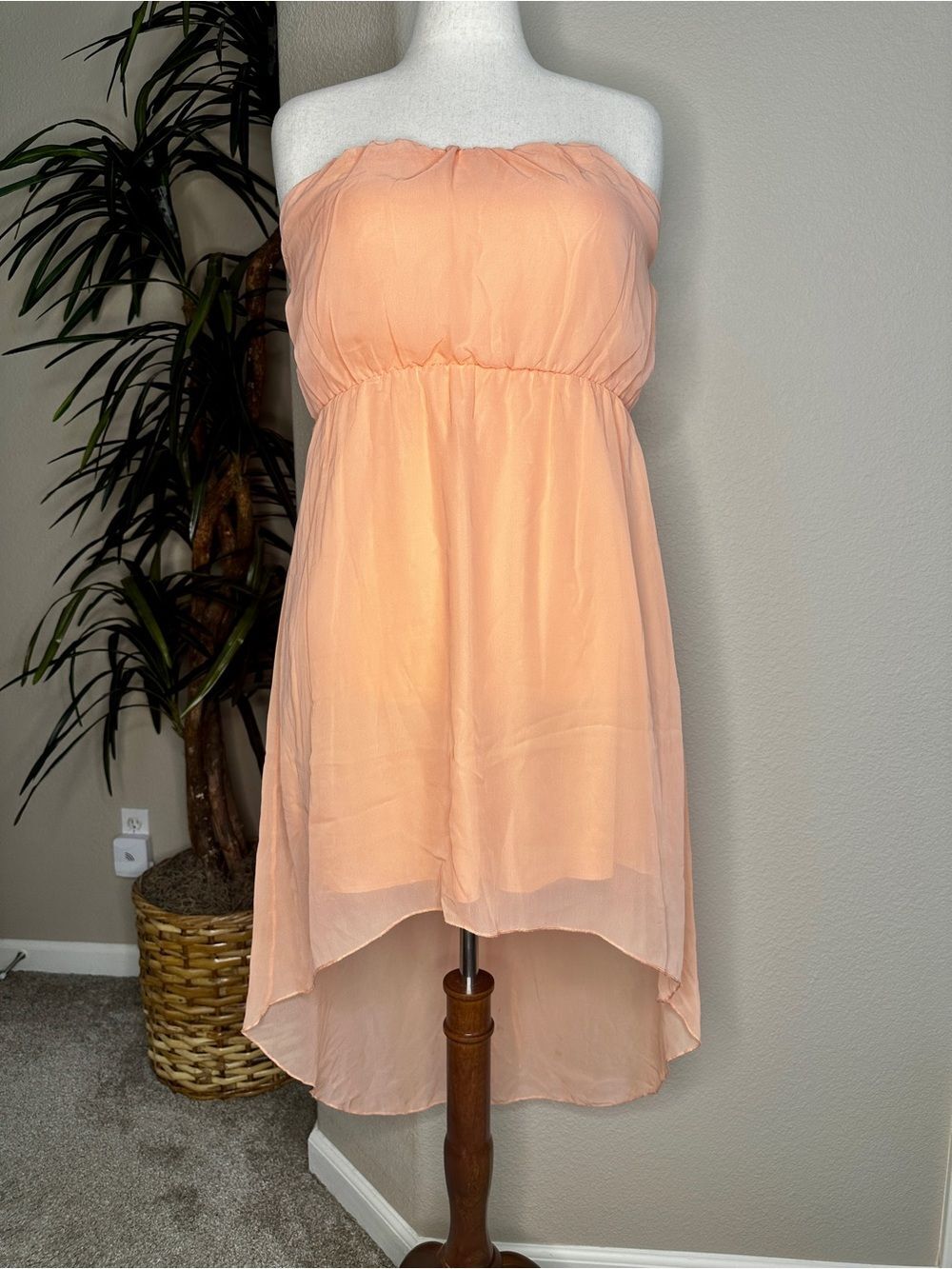 Strapless High-Low Dress in Peach